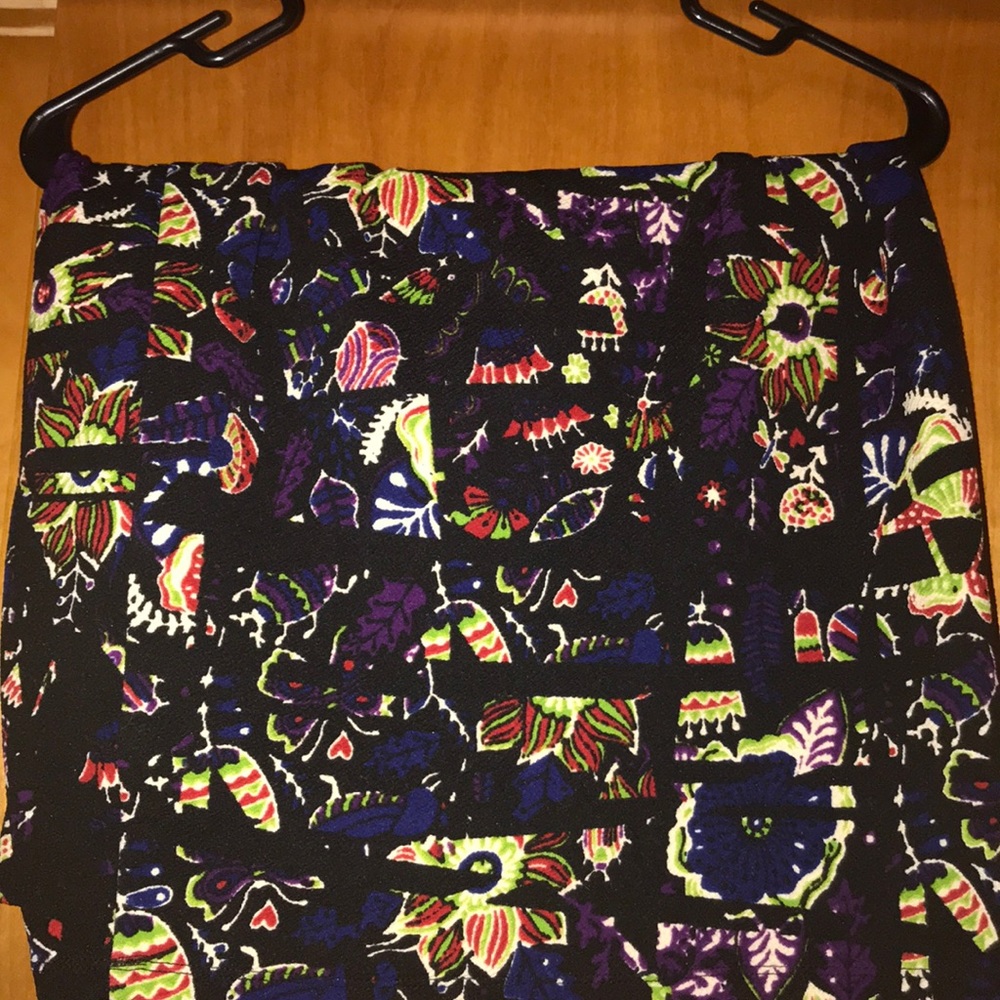 Lularoe large Cassie skirt